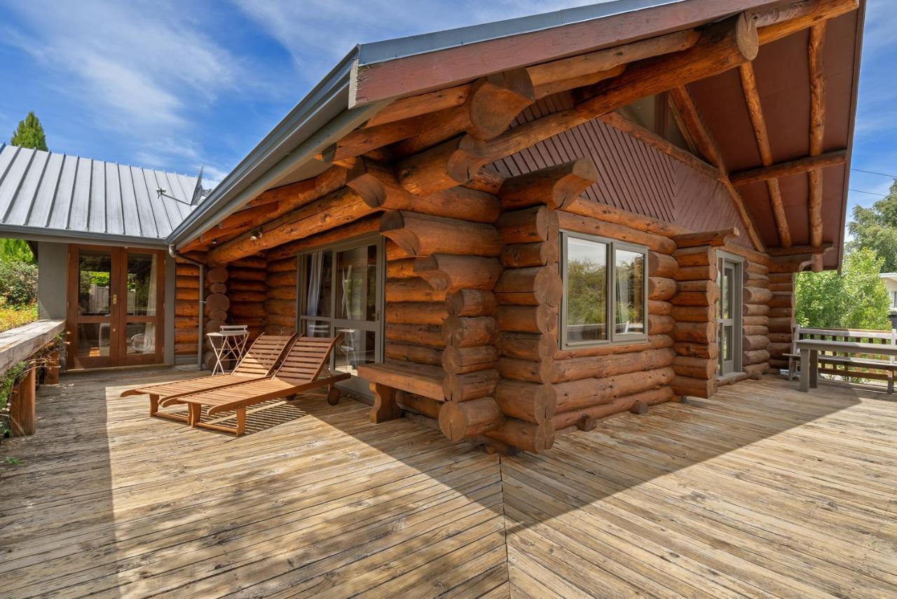 The Log House Villa Wanaka Exterior foto