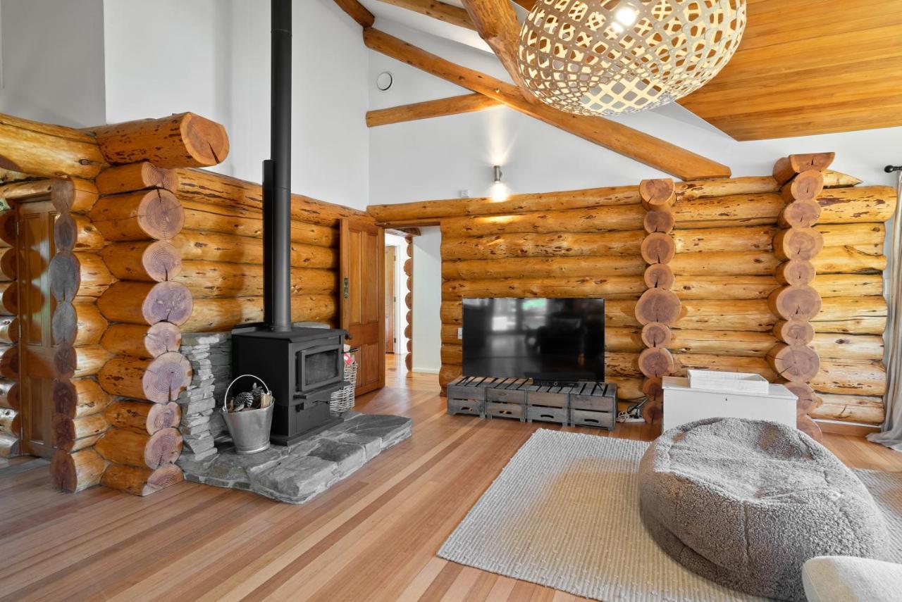 The Log House Villa Wanaka Exterior foto